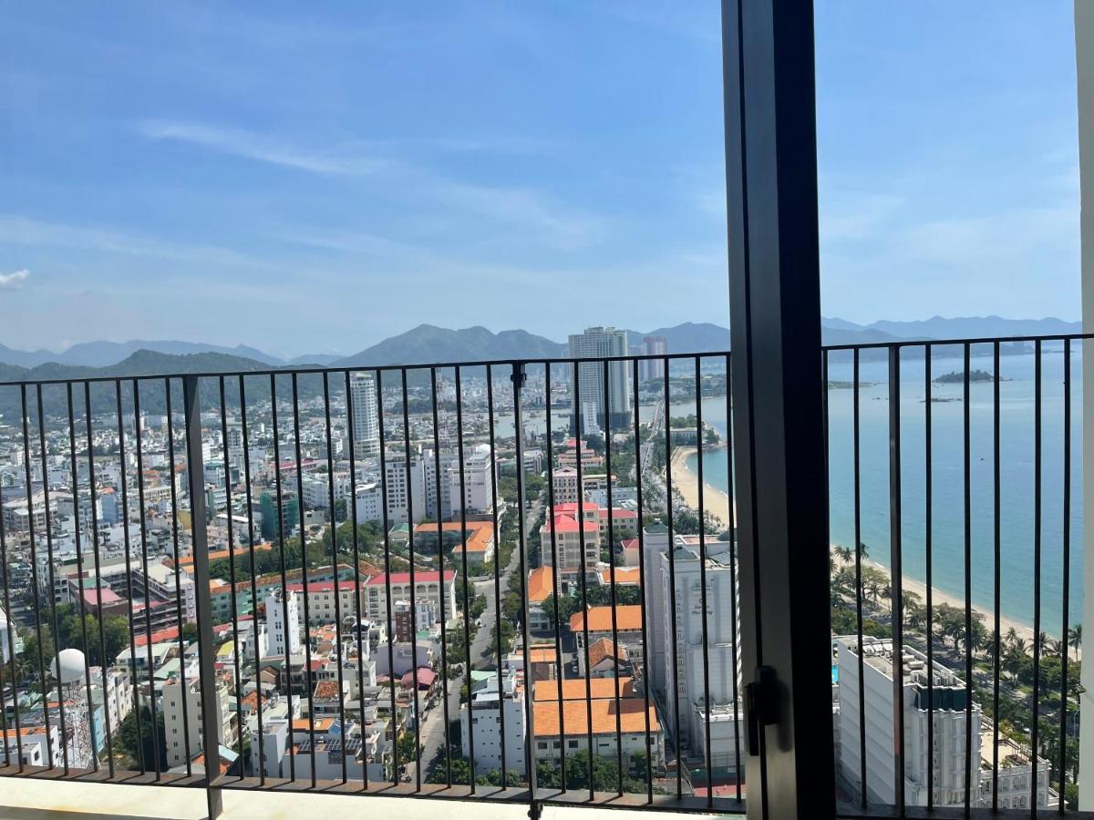 Апартаменты Gold Coast Nha Trang By Holi Экстерьер фото